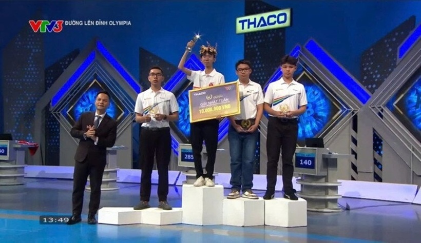 Nguyễn Trung Khánh giành vòng nguyệt quế với 285 điểm. Ảnh: Tri thức và Cuộc sống.
