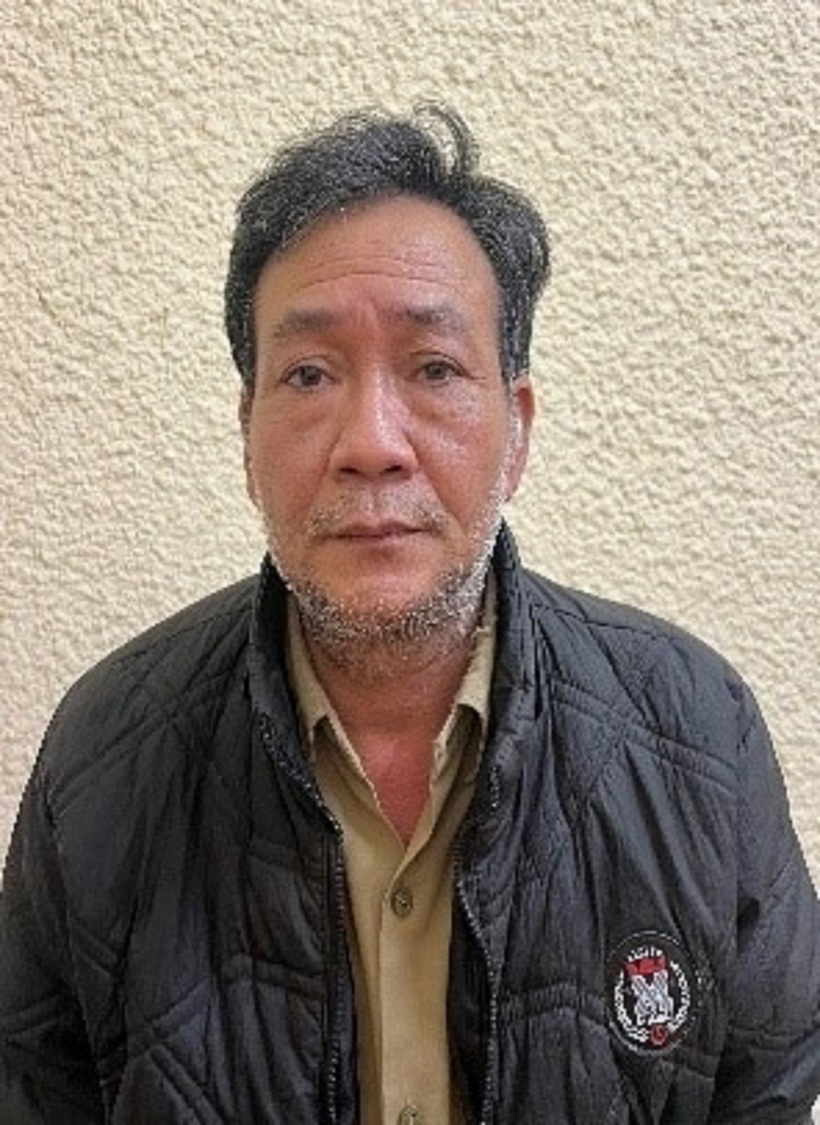 Đối tượng Vũ Văn Vương tại cơ quan công an. Ảnh: Pháp luật Plus