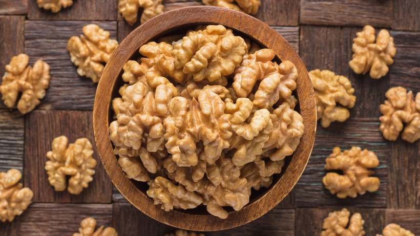 Quả óc chó cũng có nhiều chất glutathione và axit béo omega-3, hỗ trợ các hoạt động làm sạch gan bình thường.Ảnh minh họa.