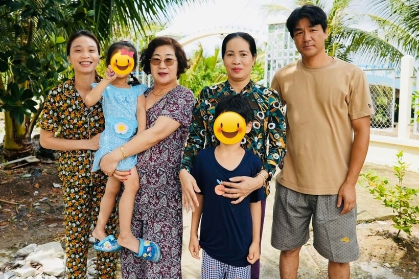 Gia đình của chị Kiều Tiên. Ảnh: Báo Dân trí.