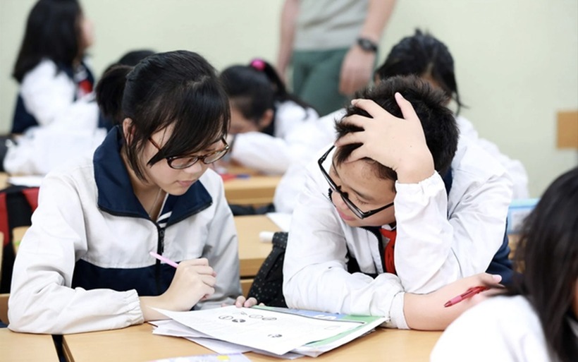 Chính phủ yêu cầu Bộ GD&ĐT rà soát quy định dạy thêm, học thêm. Ảnh minh họa