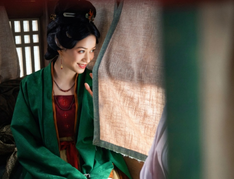 Nữ diễn viên Nghê Hồng Khiết đảm nhận vai Lệ nương tử. Ảnh: Weibo