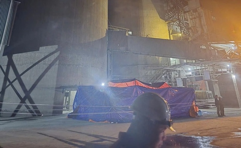 Cơ quan chức năng phong tỏa hiện trường để điều tra vụ việc. (Ảnh: Thanh niên)