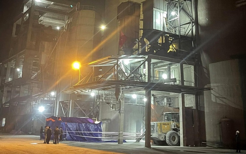 Hiện trường vụ tai nạn khiến 3 người tử vong tại nhà máy xi măng ở Nghệ An. Ảnh: Vietnamnet