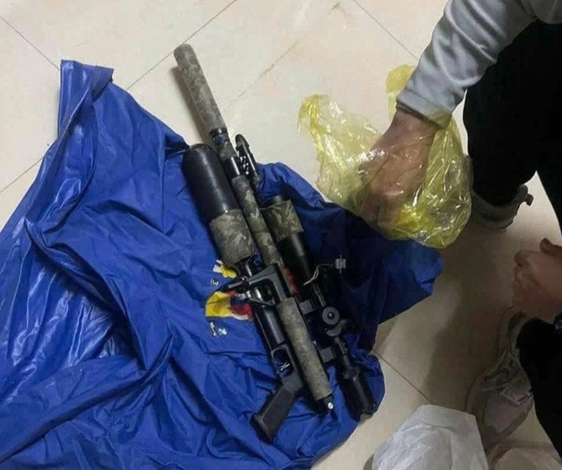 Khẩu súng nghi là tang vật gây án. Ảnh: Thanh Niên