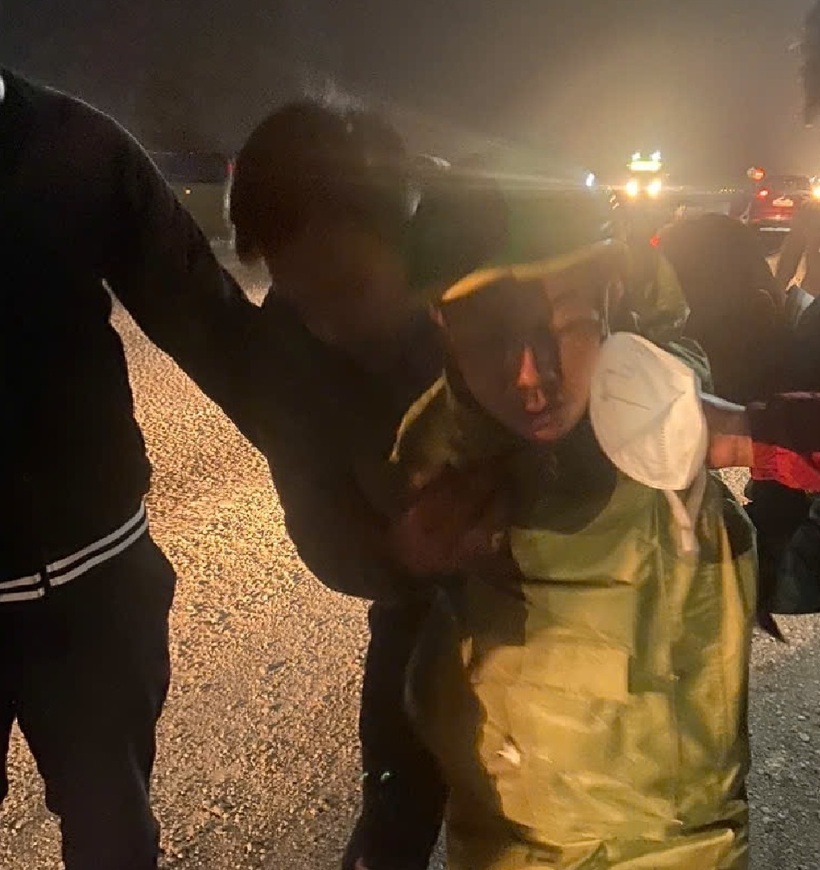 Nghi phạm vụ nổ súng bị bắt giữ. Ảnh: Dân Việt