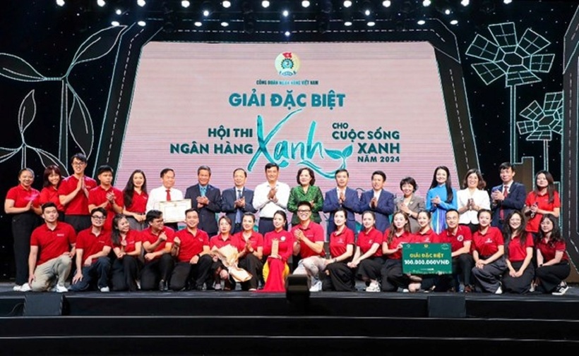 Agribank và 10 thành tựu nổi bật năm 2024 - 10