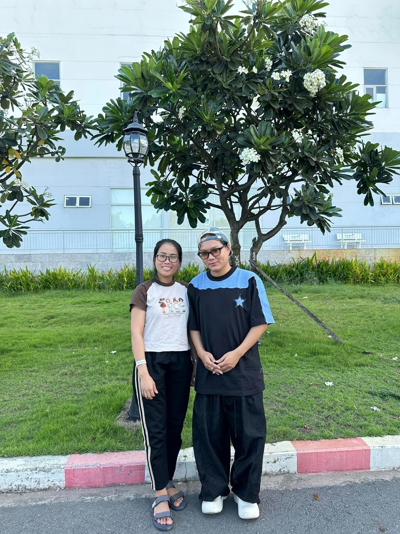 Phạm Thoại và mẹ bé Bắp. Ảnh: Phụ nữ số.