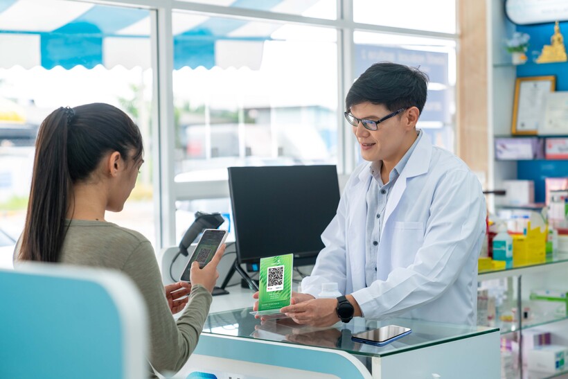 Vietcombank là ngân hàng đầu tiên ra mắt tính năng “Thông báo số dư bằng giọng nói” (Voice OTT) trên app ngân hàng số - 2