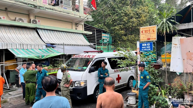 Đám cháy khiến 3 người tử vong (2 người lớn và 1 trẻ em). Ảnh: Vietnamnet.