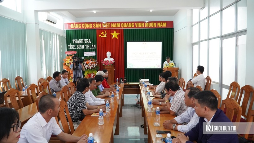 Quang cảnh buổi họp mặt.
