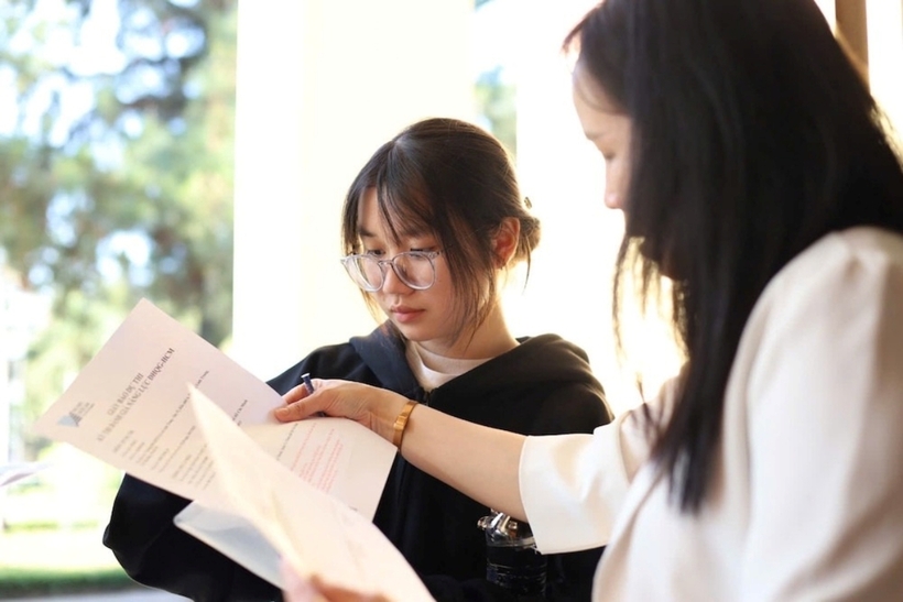 Thí sinh tham dự kỳ thi đánh giá năng lực. Ảnh: VietNamNet