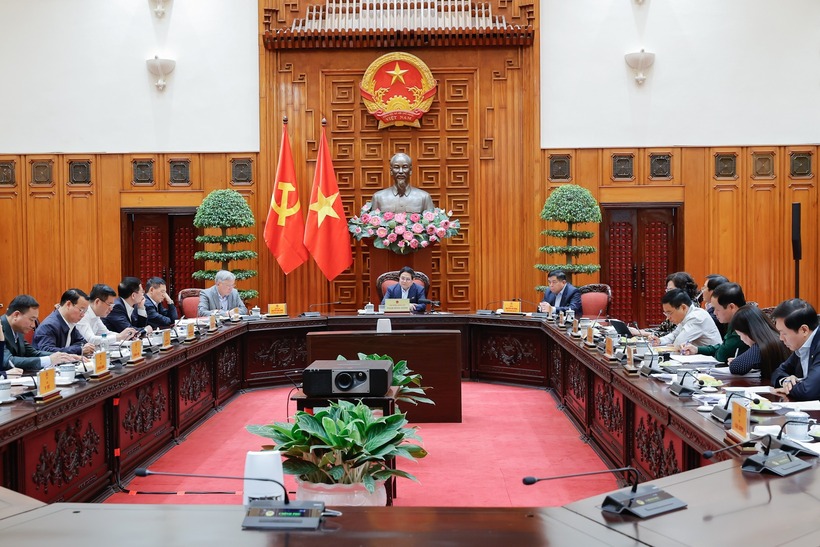 Toàn cảnh phiên họp. (Ảnh: VGP)