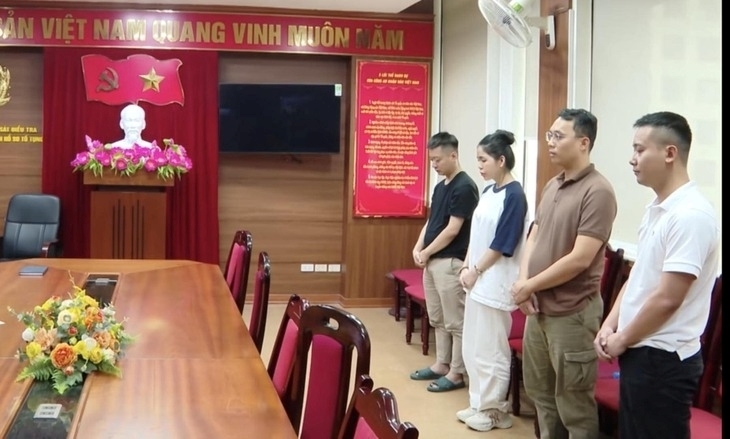 Quang Linh Vlog, Hằng Du mục và những người liên quan nhận các quyết định tố tụng. Ảnh: Tuổi trẻ