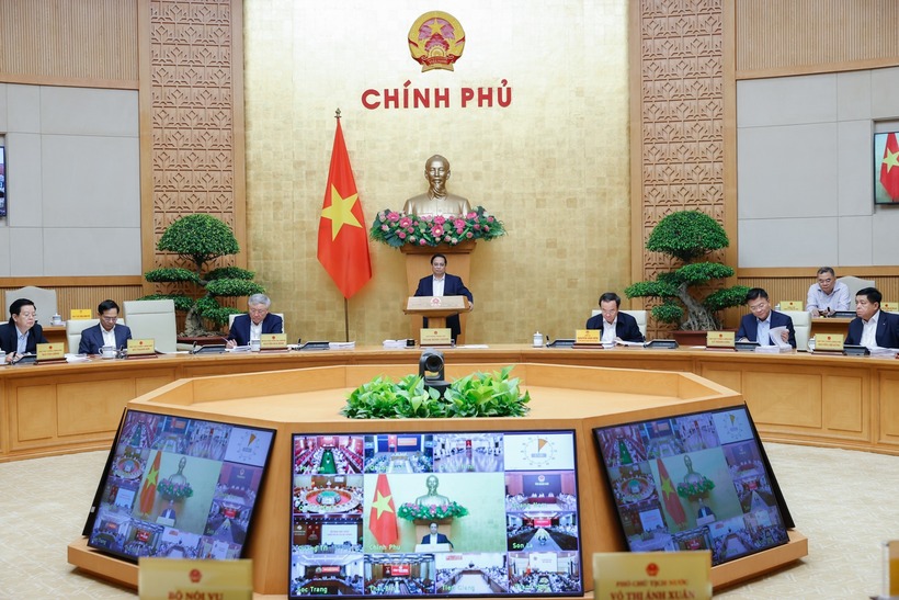 Toàn cảnh phiên họp (Ảnh: VGP).