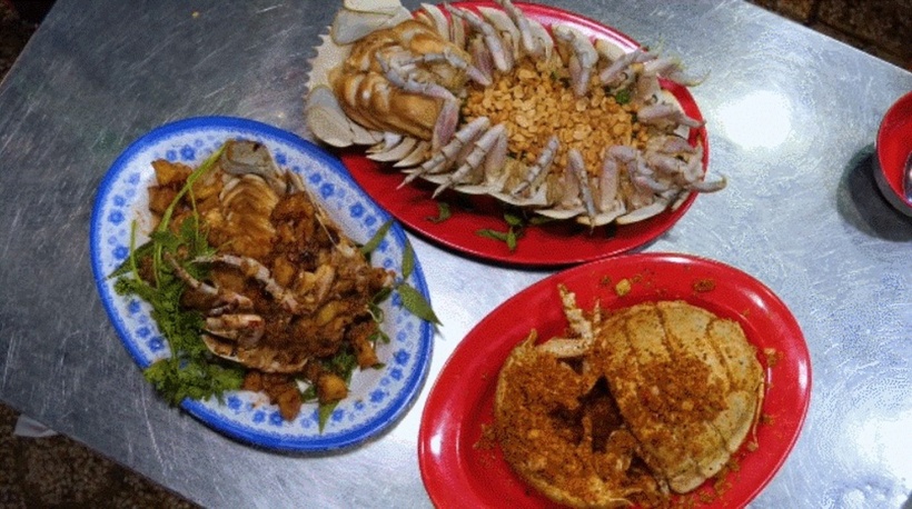 Món ăn làm từ bọ biển.