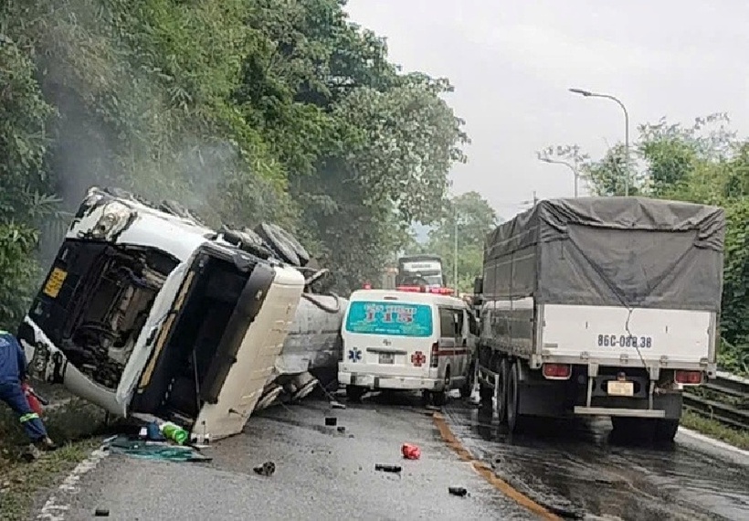 Hiện trường xảy ra vụ tai nạn. Ảnh: VTC News.