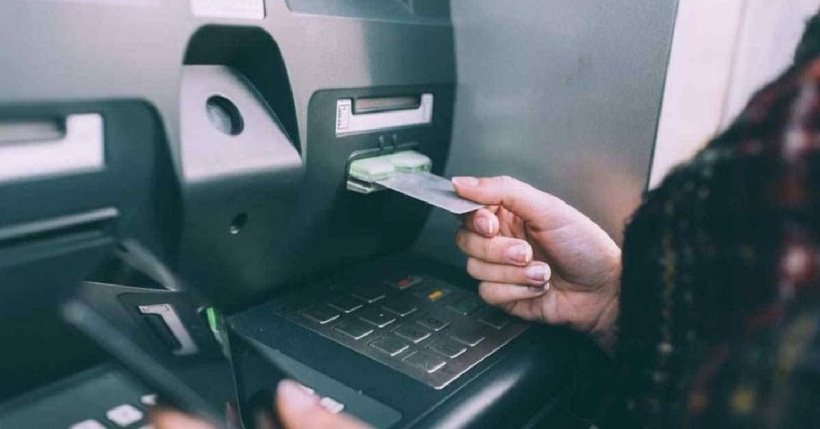 Gửi tiền vào thẻ ATM Agribank có lãi suất không?