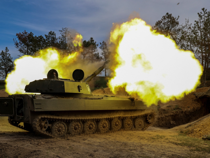 Giao tranh dữ dội giữa Nga và Ukraine vẫn tiếp diễn. Ảnh minh họa