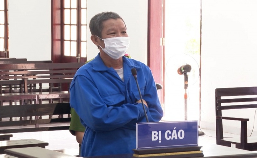 Võ Văn Việt níu kéo tình cảm không thành, tiêm thuốc trừ sâu giết vợ. (Ảnh: CAND).