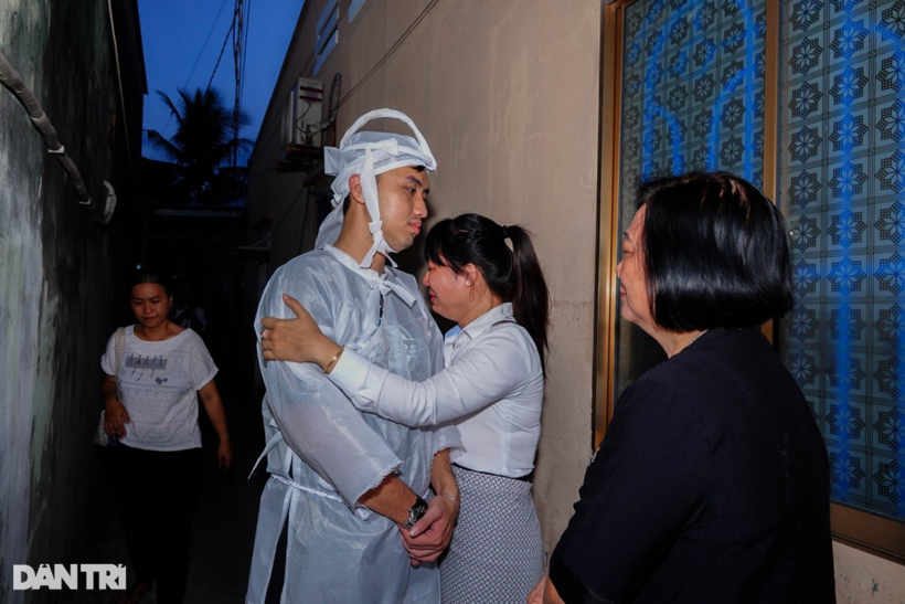 Không khí đau thương tại nơi tổ chức tang lễ (Ảnh: Dân Trí).