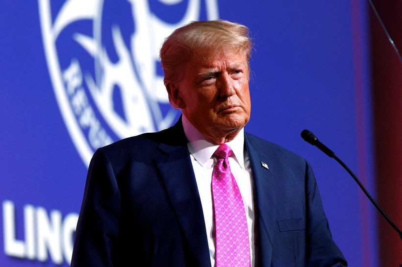 Ông Trump bất ngờ gửi thông điệp yêu cầu Nga hành động để chấm dứt cuộc xung đột tại Ukraine. Ảnh: Reuters