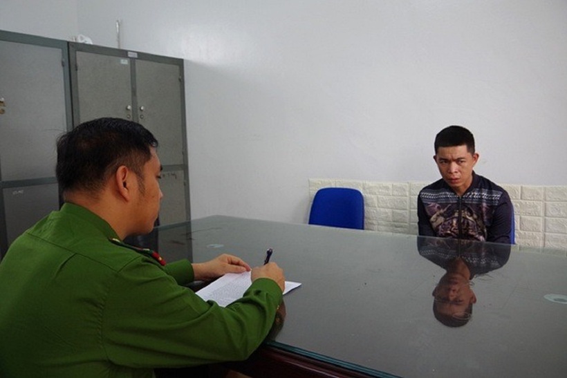 Đoàn Văn Nhật tại cơ quan công an. Ảnh: Người lao động