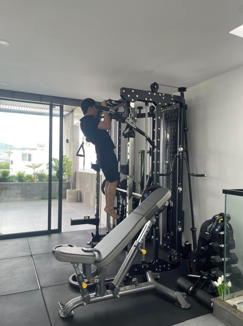 Một góc khác trong căn nhà ở thành phố biển của cặp đôi.