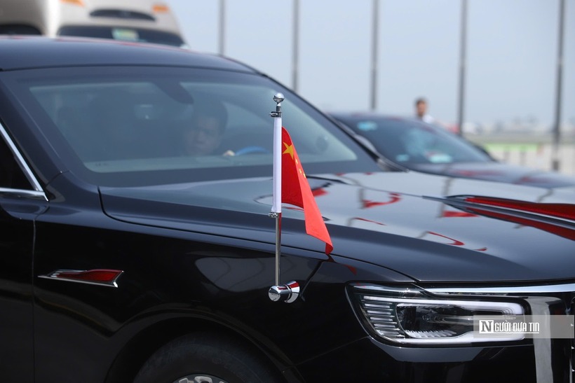 Thông số kỹ thuật của Hongqi N701 được giữ kín, nhưng theo giới truyền thông, động cơ là loại V8 hoặc V12, cho công suất khoảng 400 mã lực.