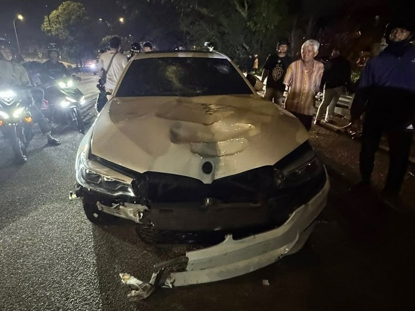 Chiếc ô tô gây tai nạn. Ảnh: New Straits Times