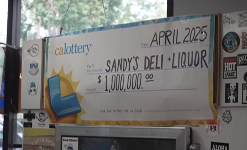 Người đàn ông vô gia cư "lụm" Jackpot gần 26 tỷ. Ảnh: KSBY/VietNamnet