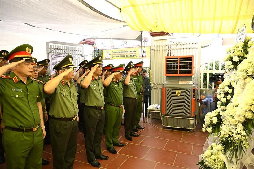 Cuộc chiến chống ma túy chiến sỹ công an đã ngã xuống vì để lại phía sau sự tiếc thương vô hạn và một tấm gương sáng ngời về lòng dũng cảm, tinh thần kiên trung vì nước quên thân, vì dân phục vụ.