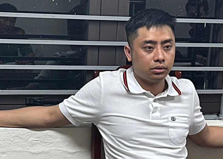Bùi Đình Khánh khi bị bắt giữ. (Ảnh: Cơ quan công an)