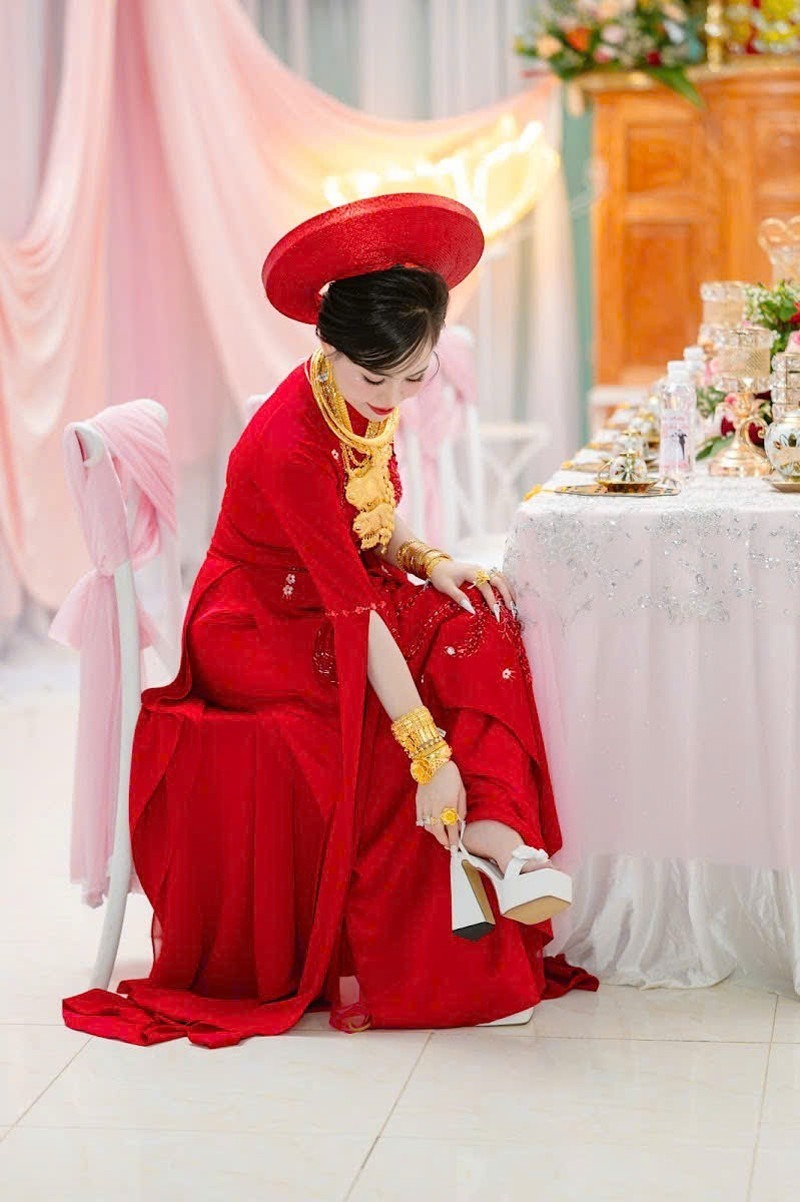 Chồng Hoa lớn hơn cô 10 tuổi, hiện kinh doanh bất động sản tại TP.HCM. Ảnh: Báo Thanh niên/Vietnamnet.