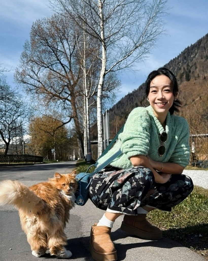 Cô quyết định rút khỏ showbiz, chuyển hướng làm blogger về du lịch.