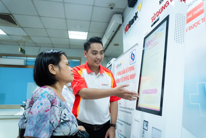 Kiosk Y tế thông minh MediPay giúp bệnh nhân rút ngắn toàn bộ quy trình chỉ còn 1 – 2 phút, từ đăng ký đến hoàn tất thanh toán.