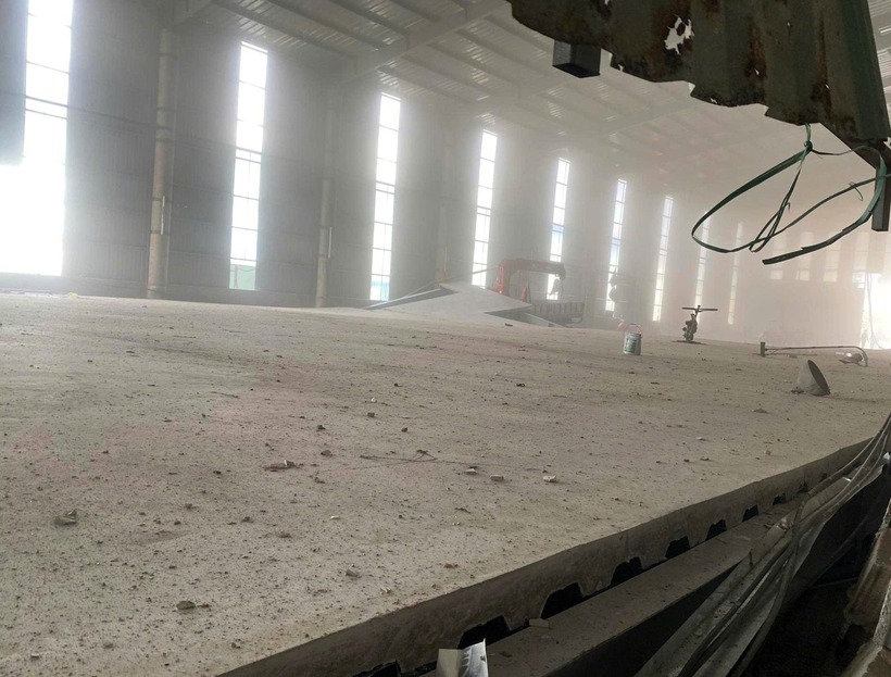 Hiện trường vụ sập nhà xưởng khiến 3 công nhân tử vong ngày 17/4. Ảnh: Xây dựng