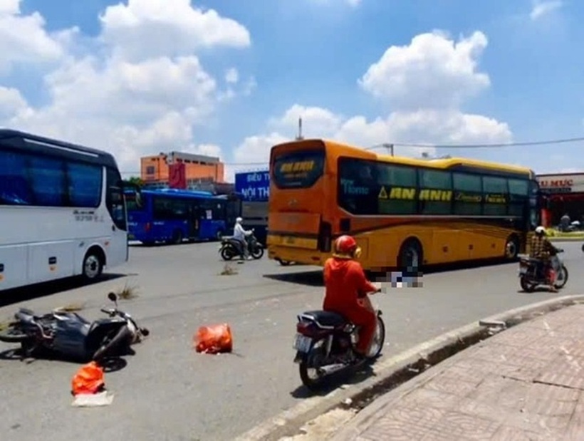 Hiện trường xảy ra vụ tai nạn. Ảnh: Báo Người lao động.