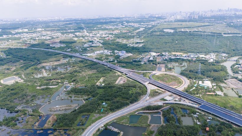 Cao tốc Bến Lức - Long Thành