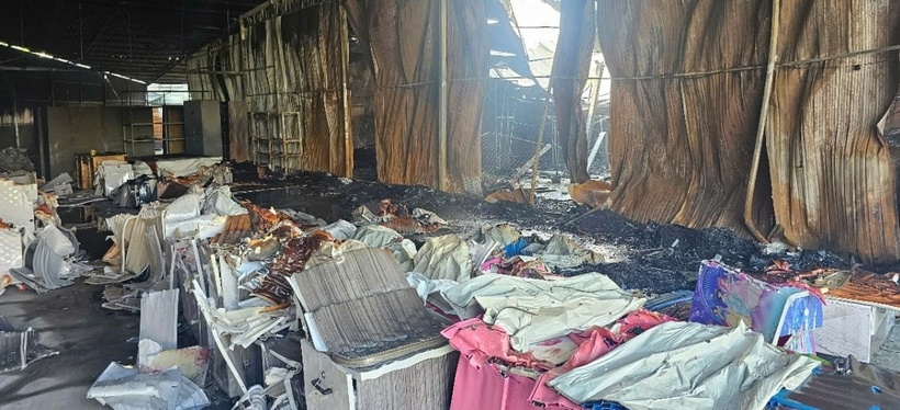 Nhiều vật dụng tại đây bị lửa thiêu rụi. (Ảnh: VOV)