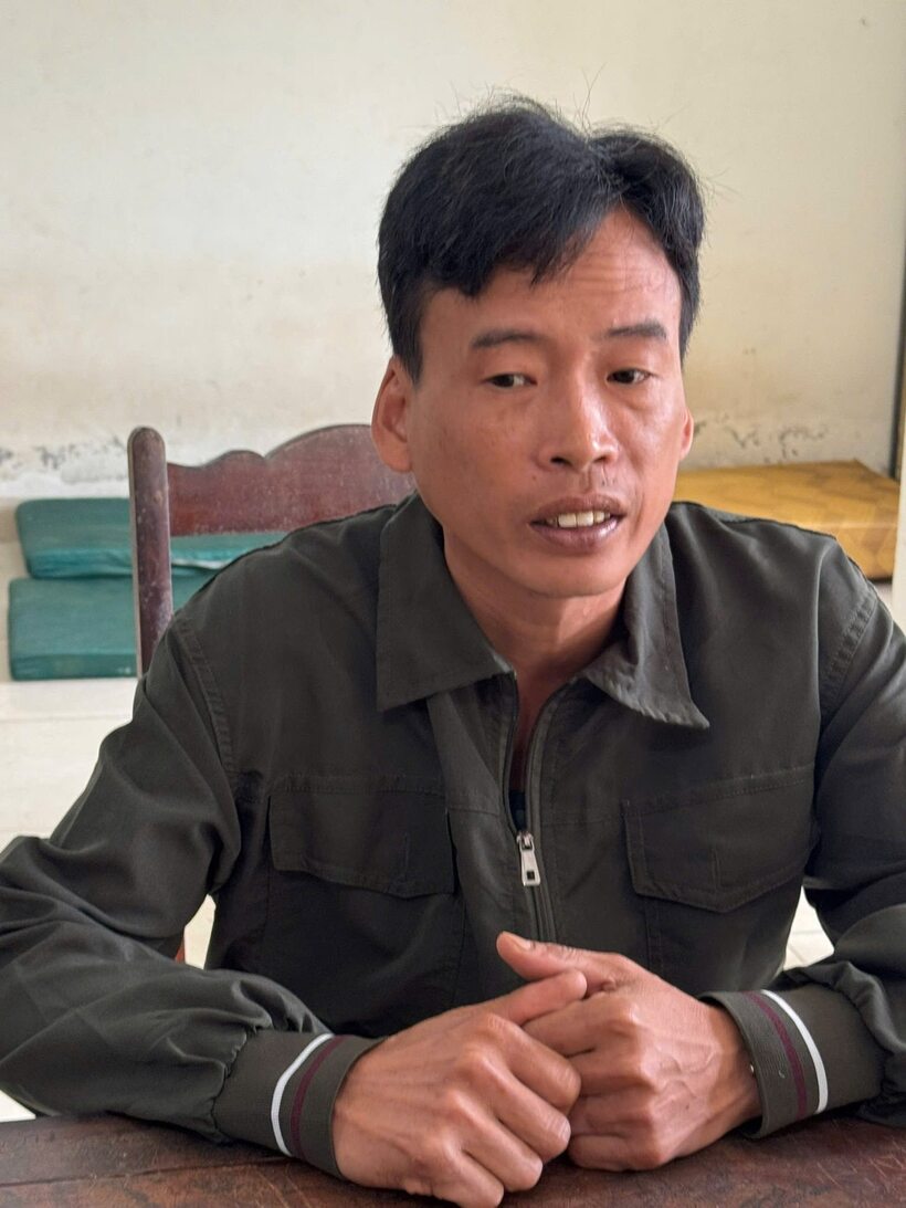 Đối tượng Khuất Văn Sinh tại cơ quan công an