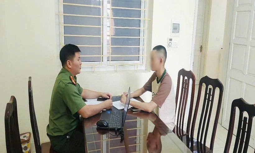 Đ.H.H tại cơ quan công an.