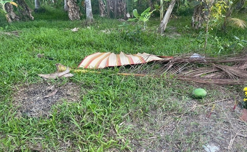 Hiện trường nơi phát hiện thi thể của ông N. (Ảnh: Tuổi trẻ)