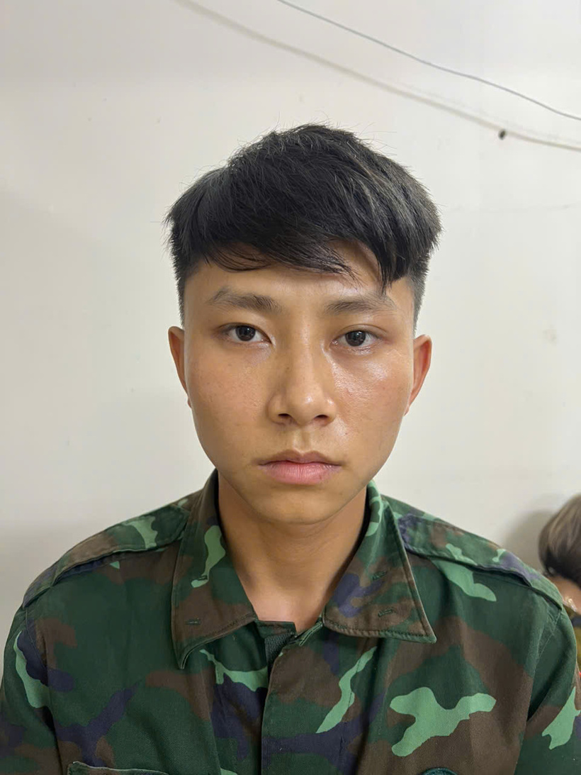 Đối tượng Voòng Văn Chung tại cơ quan công an