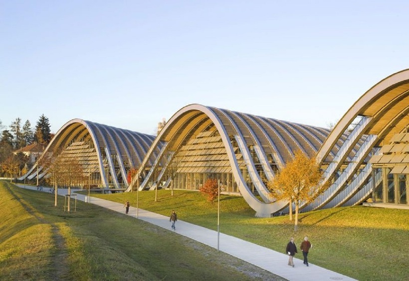 Bảo tàng Paul Klee có mái vòm như những gợn sóng