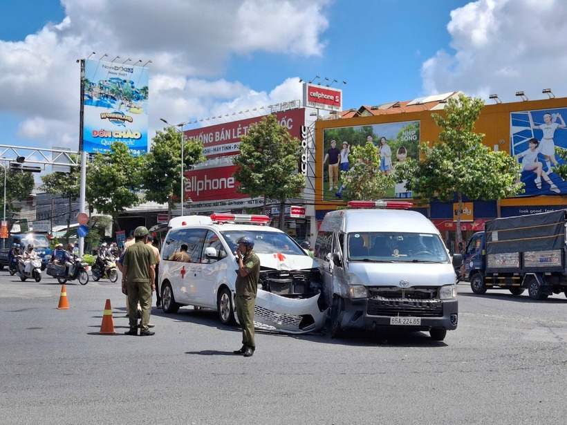 Hiện trường xảy ra vụ tai nạn. Ảnh: Báo Xây dựng.