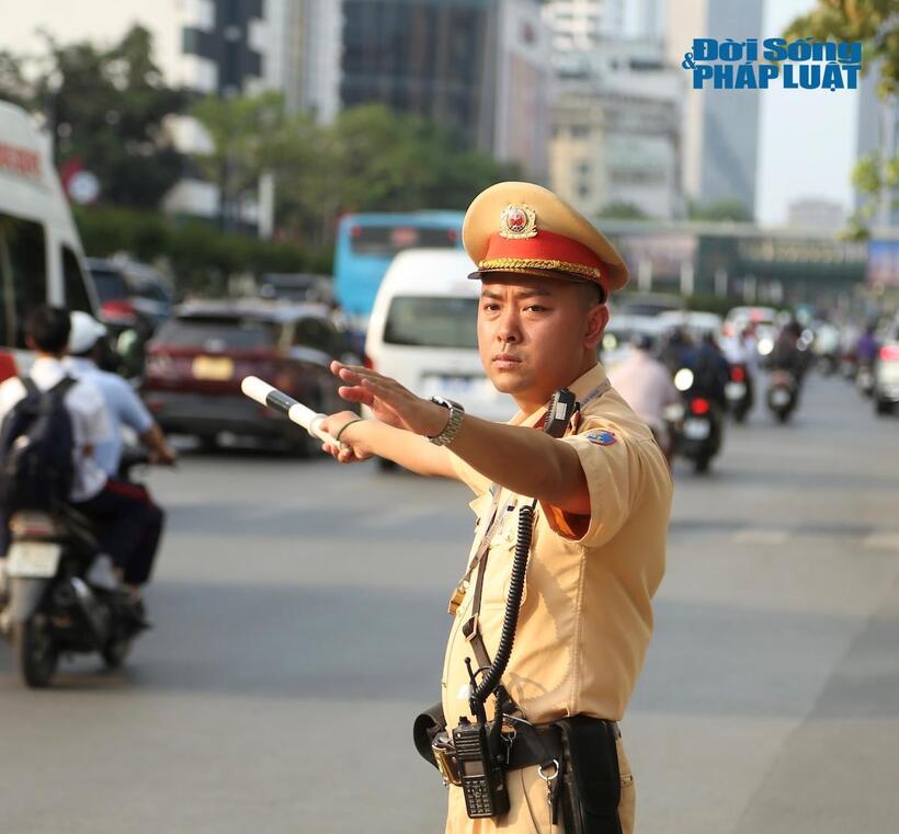 Việc tăng cường sử dụng camera và thiết bị nghiệp vụ giúp nâng cao hiệu quả xử lý, đồng thời góp phần điều chỉnh hành vi của người tham gia giao thông theo hướng tuân thủ pháp luật hơn