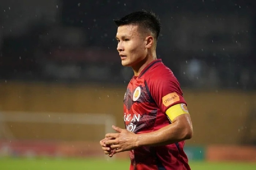 Quang Hải rút lui khỏi đội hình các ngôi sao Đông Nam Á đấu MU.