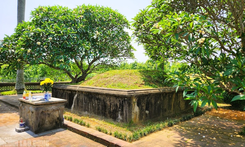 Toàn cảnh khu lăng mộ vua Lê Túc Tông bị 2 người Trung Quốc xâm hại tìm cổ vật.