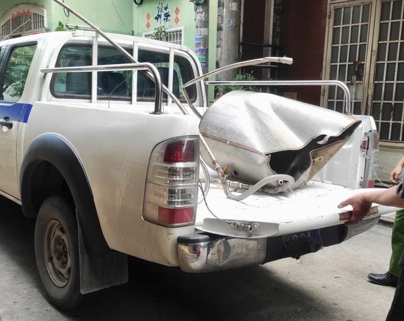 Chiếc nồi hơi nấu sữa đậu nành phát nổ khiến 2 người tử vong. Ảnh: PLO